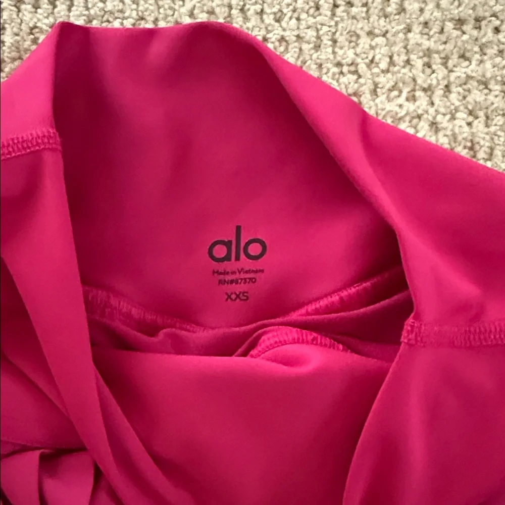 ALO Yoga Fuchsia Pleated Skater Skirt
